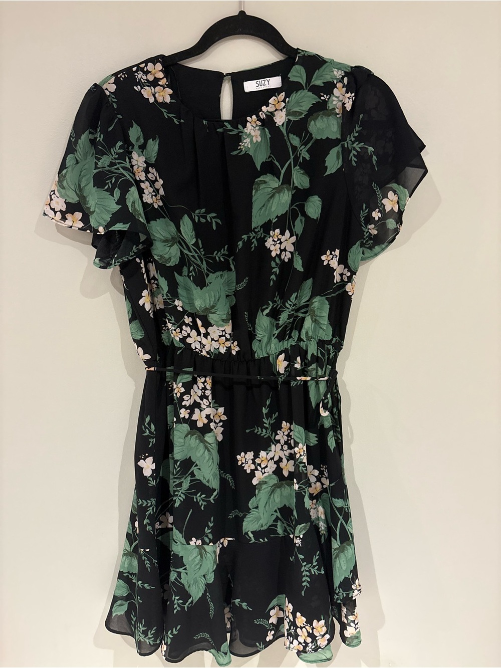 Suzy Shier Black Floral Midi Dress with Green Leaves